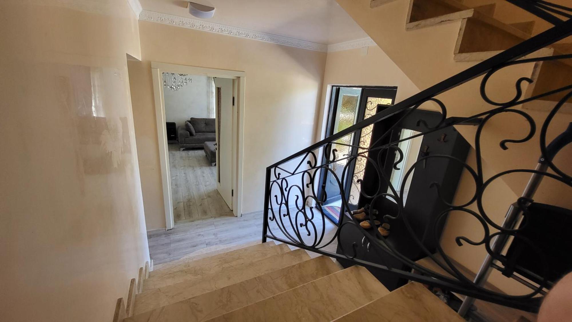 באטומי Guesthouse Gocha Beridze מראה חיצוני תמונה
